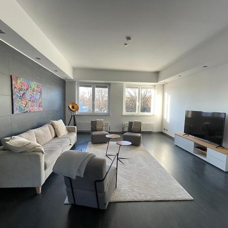 Truretreats Design Loft Fuer 8 Personen I Riesige Kueche I Echarger I 65Z Smarttv I 150Qm Appartement Hamburg-Harburg Buitenkant foto