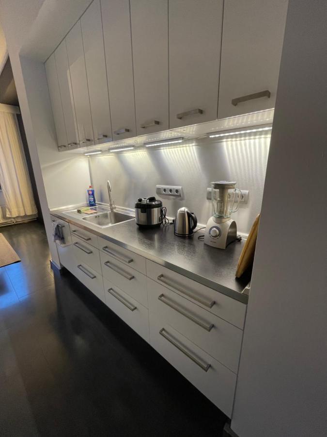 Truretreats Design Loft Fuer 8 Personen I Riesige Kueche I Echarger I 65Z Smarttv I 150Qm Appartement Hamburg-Harburg Buitenkant foto